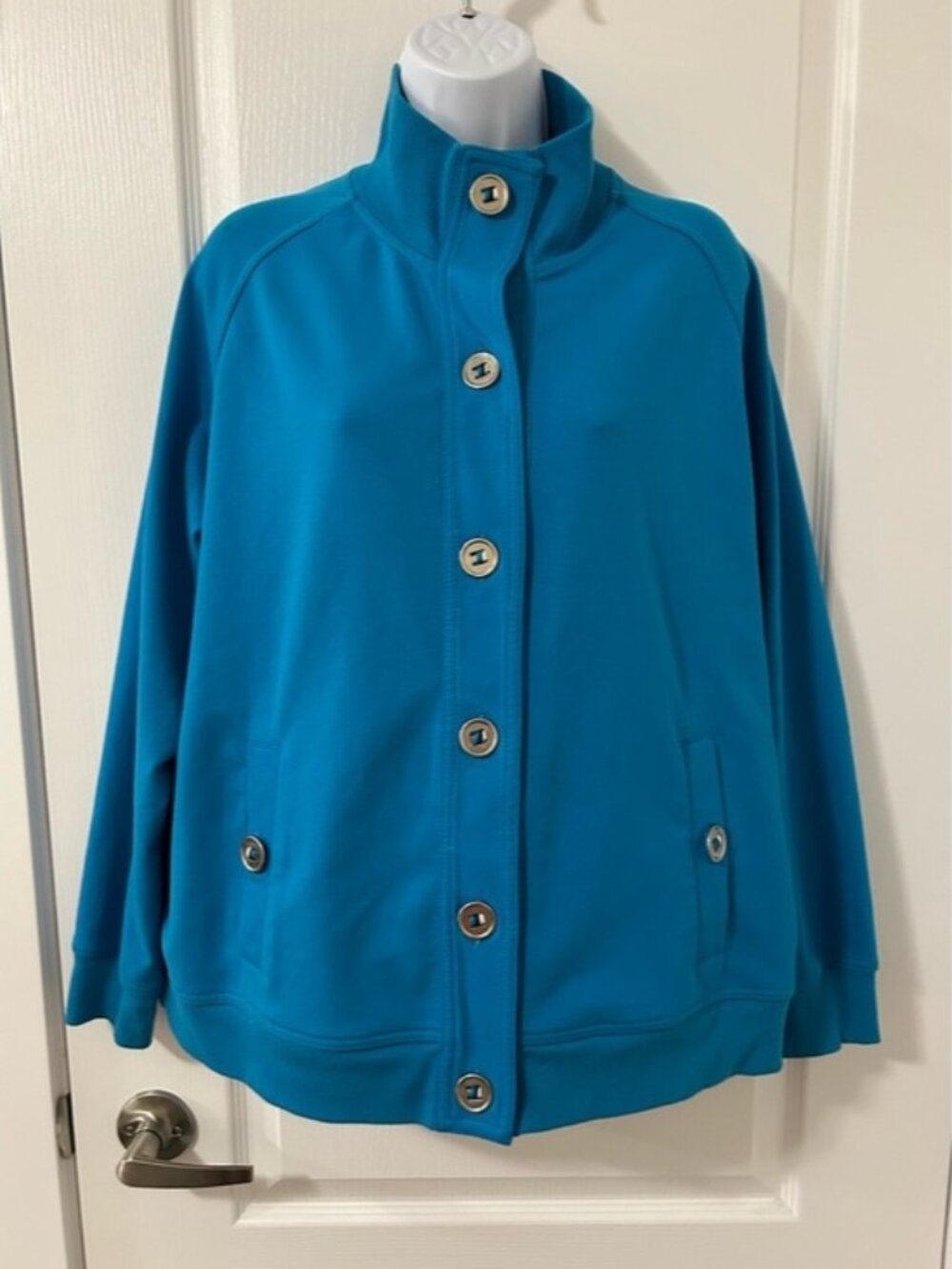 Allison Daley Women's Blue Sweater Size LP Button front Casual Athleisure